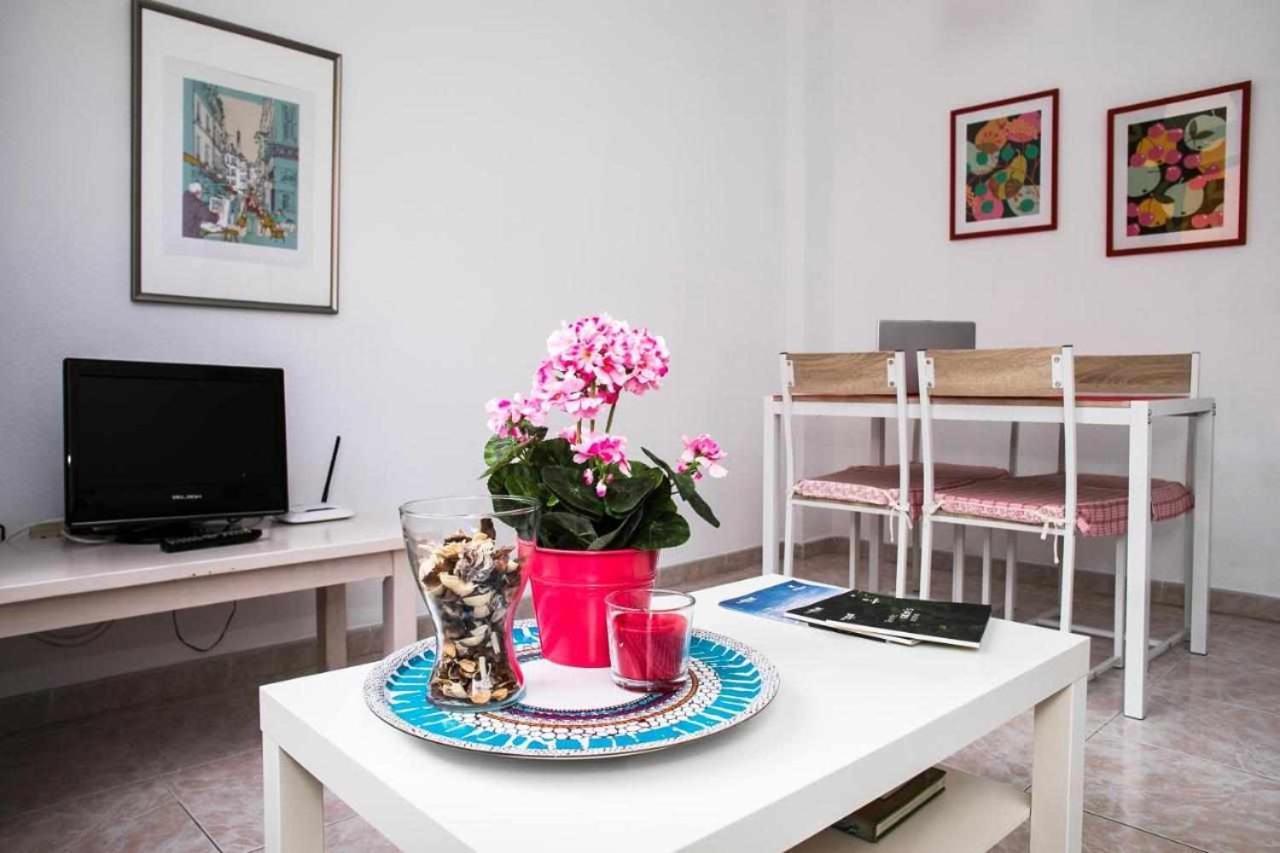 Confortable vivienda vacacional en La Laguna a 5 MIN tranvía y WiFi San Cristóbal de La Laguna Exterior foto