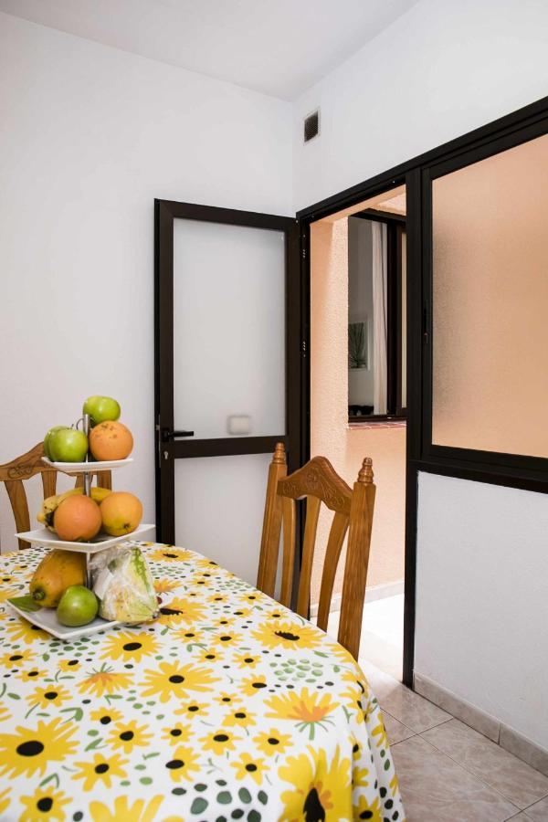 Confortable vivienda vacacional en La Laguna a 5 MIN tranvía y WiFi San Cristóbal de La Laguna Exterior foto